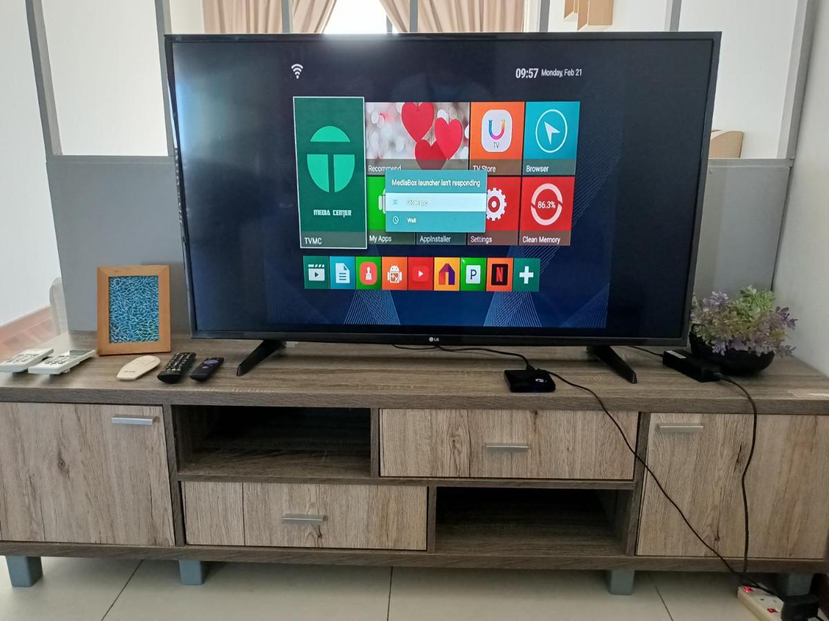 Cozy Seaview 6 Studio Apartment Tanjung Tokong Екстериор снимка